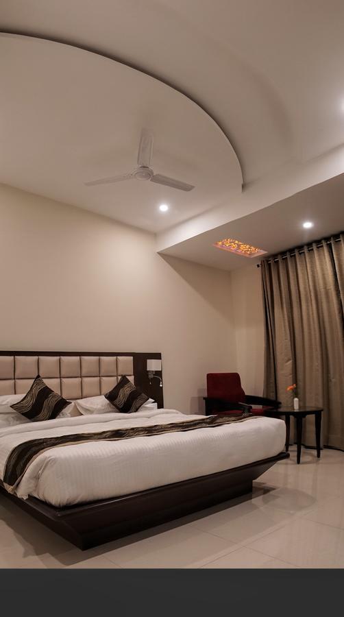 Admire Inn By Tgi Udaipur Extérieur photo